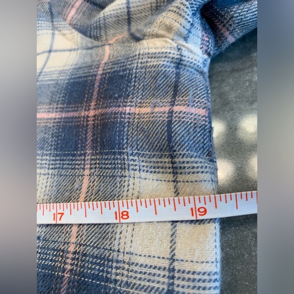DEX flannel button down - Picture 8 of 8